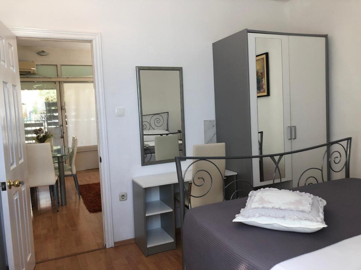 Toni Apartament Makarska
