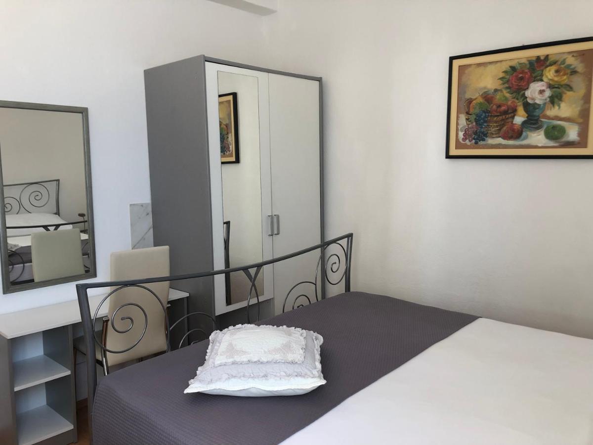 Toni Apartament *
